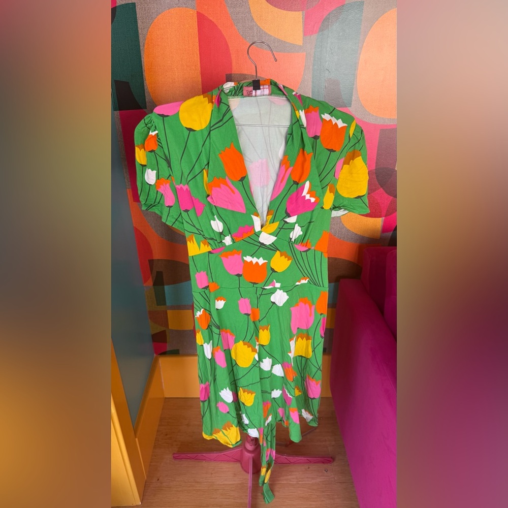 Trashy Diva Spring Green Floral Midi Dress with Pink, Orange & White Tulips